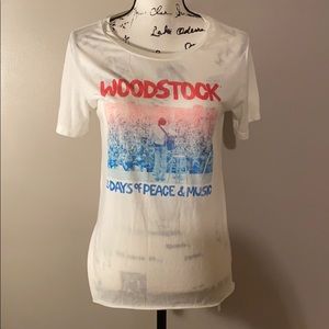 Woodstock Graphic T-Shirt Size Small